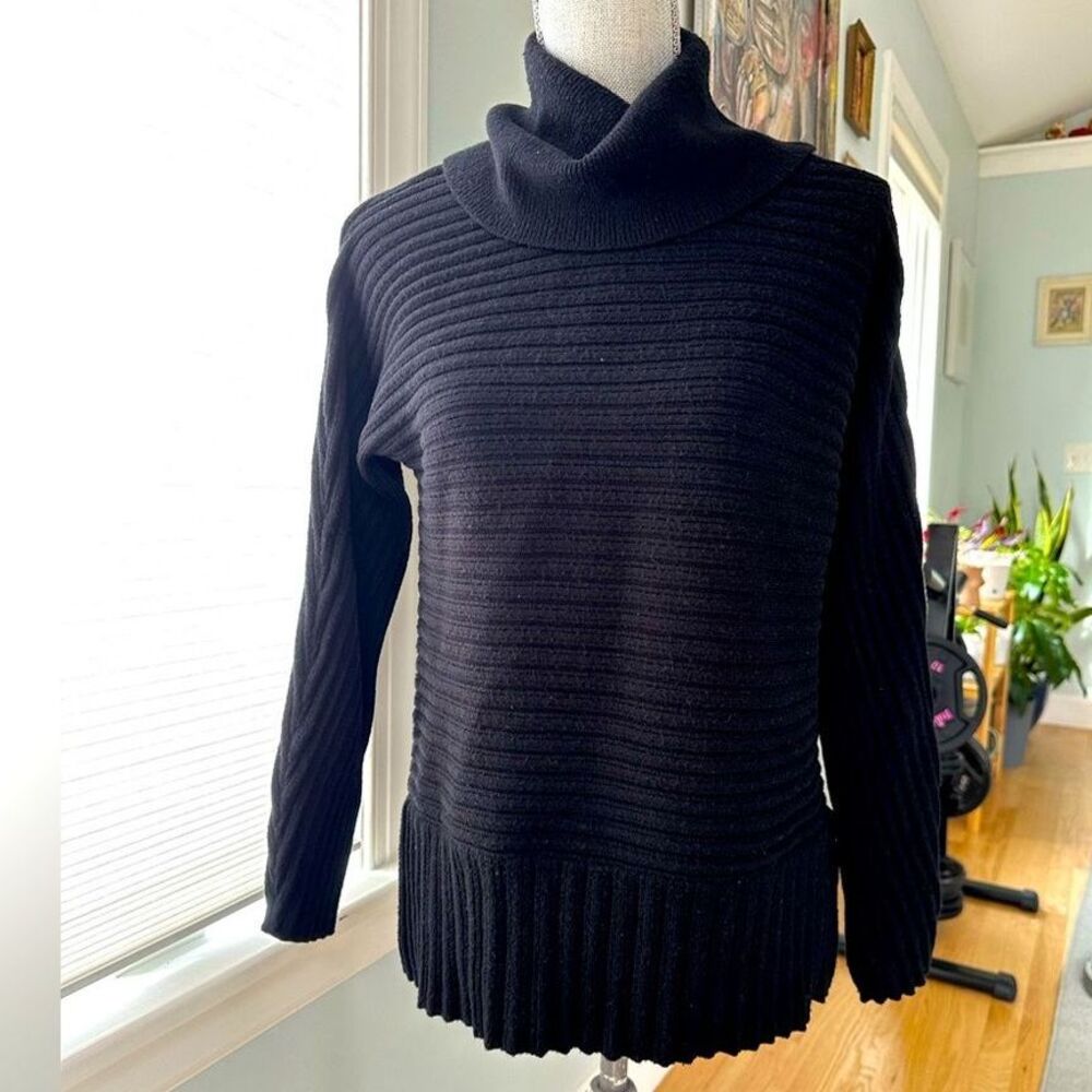Philosophy Knitted Black Turtleneck Sweater Knit Top size Medium - Picture 1 of 5